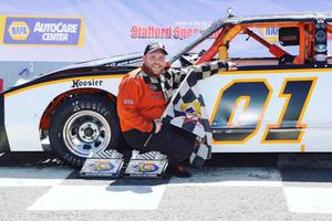 #01 Johnny Walker Street Stock