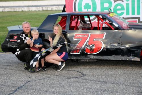 Victory Lane Thompson Speedway